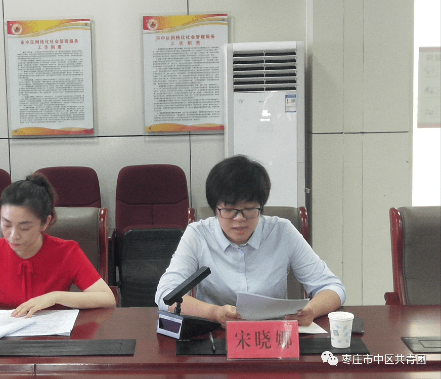 摆得下一张平坦的书桌,安放下一张舒适的小床,拥有一个的整洁空间