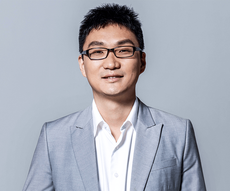 拼多多嬗变,黄峥新的"思维挣扎"_赴美上市