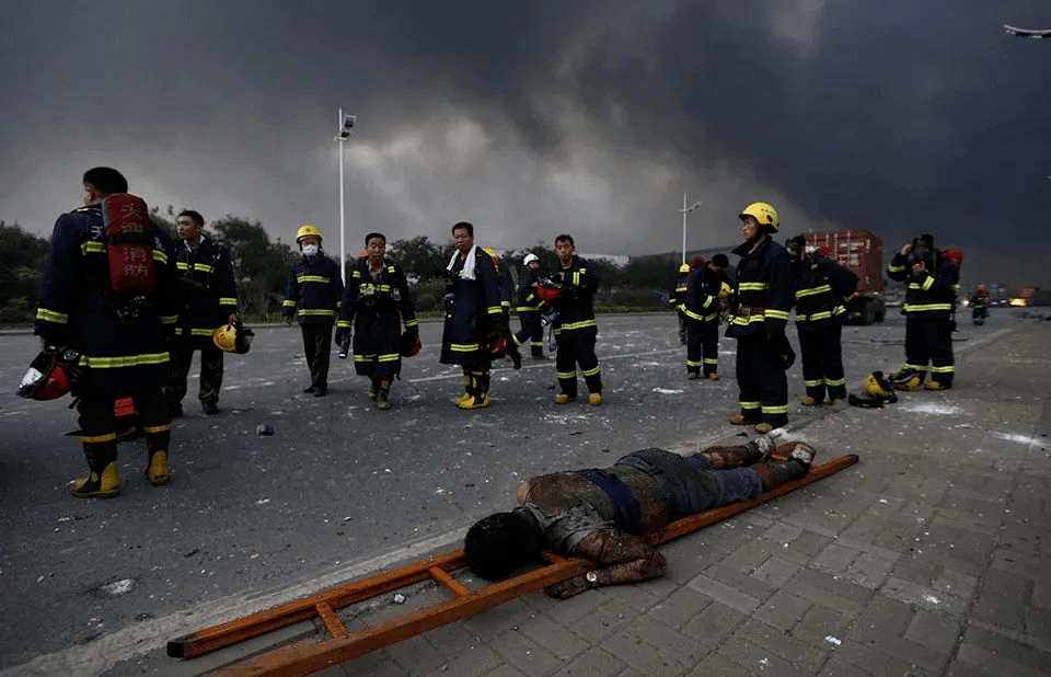 天津港爆炸遗体图片图片