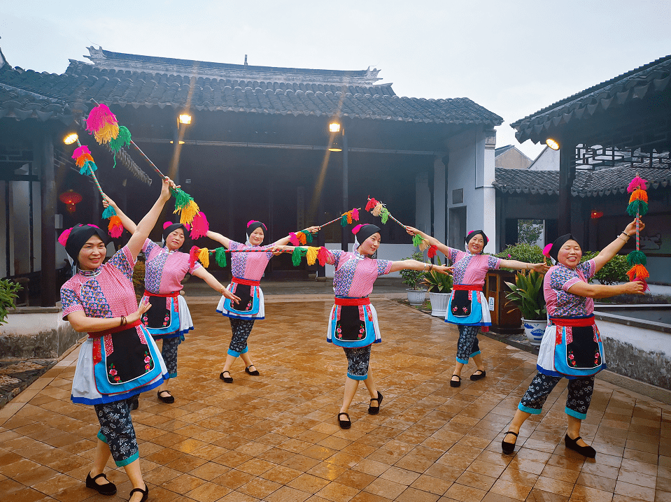 万盛米行打连厢夜游手工香囊文创甪直水乡妇女服饰非遗江南的荷包