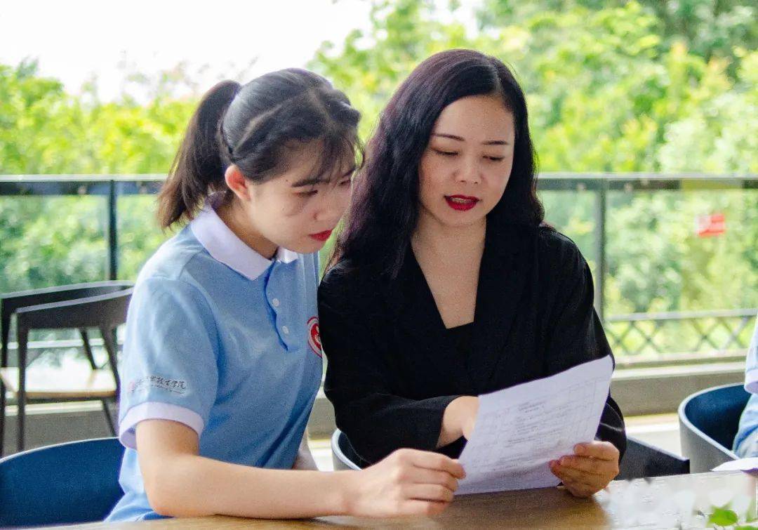 谜底揭晓南职之美花落谁家教师组