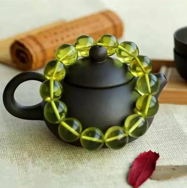 蓝珀花珀蜜蜡瑿珀的作用都在这里最后一个我居然没听过