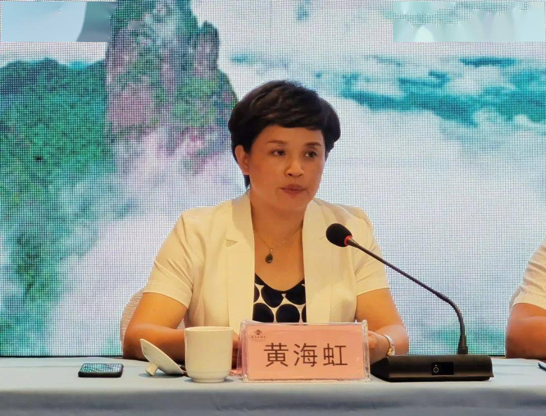 仙居县人民政府副县长陈伟鹰指出,近年来,仙居县一直以打造中国最温暖