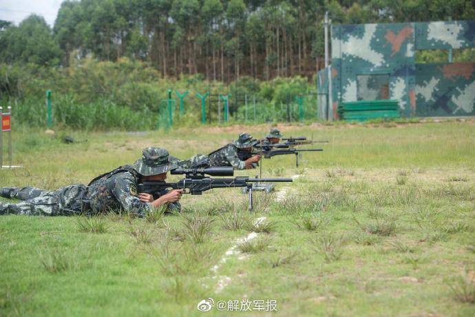 让子弹飞!这场实弹射击太秀了
