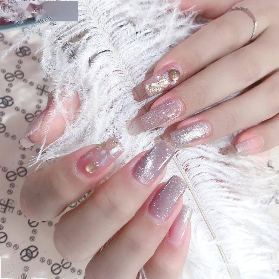 网红晶石猫眼甲太仙啦~仙女的指甲就应该是这样的!_美甲