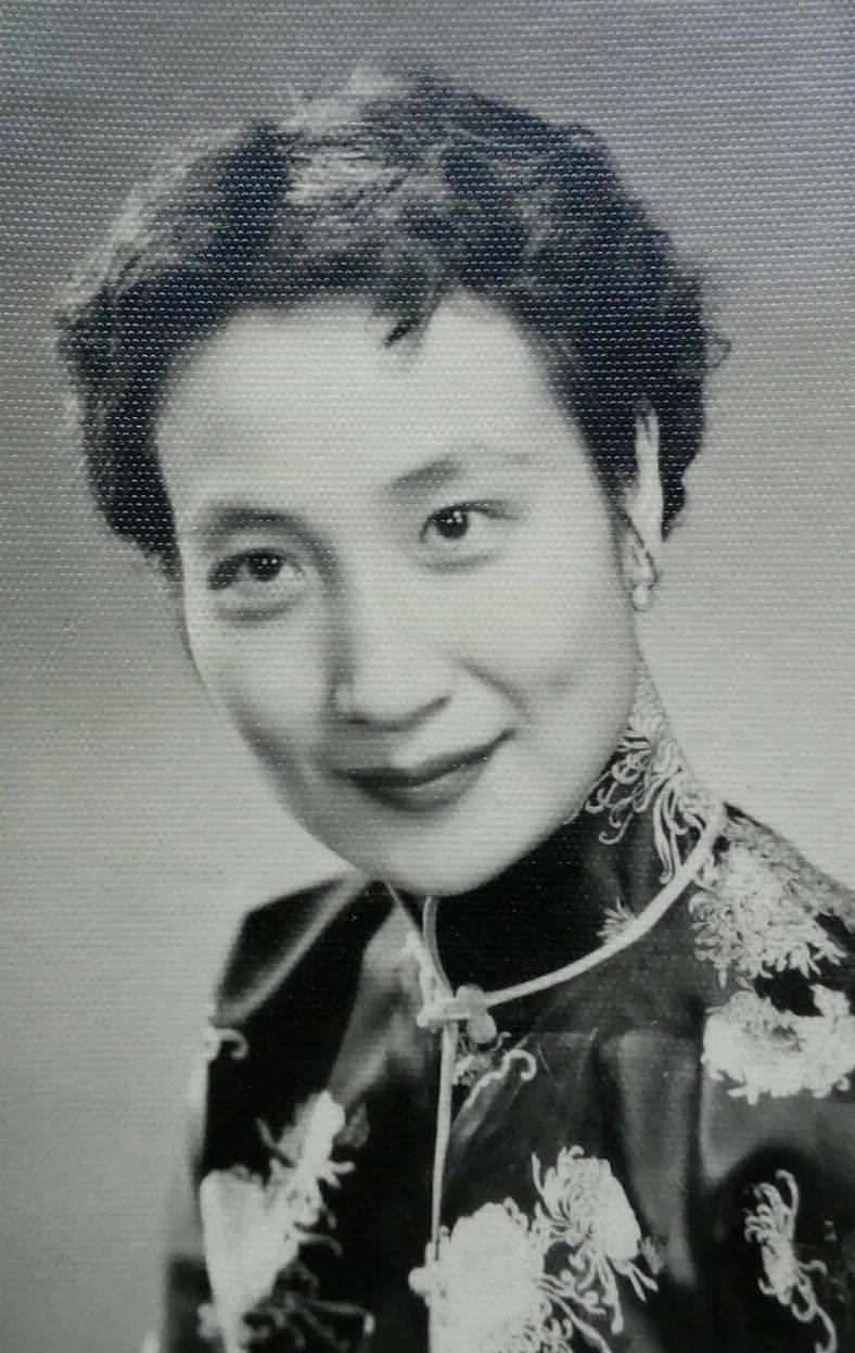 张美娟梅花香自苦寒来看电影铁弓缘有感