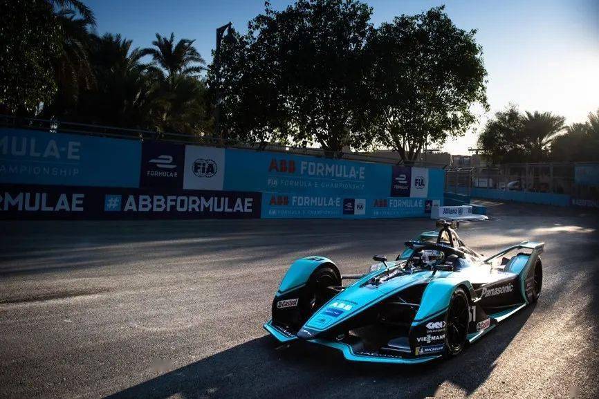 abb国际汽联电动方程式锦标赛formula e第六赛季收官 捷豹formula e