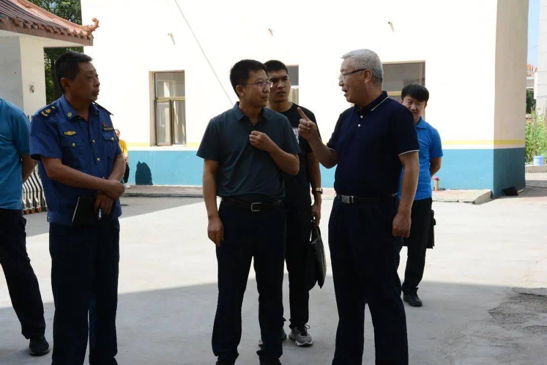 内蒙古自治区交通运输厅交通运输行政执法第一监督检查组赴十一支队