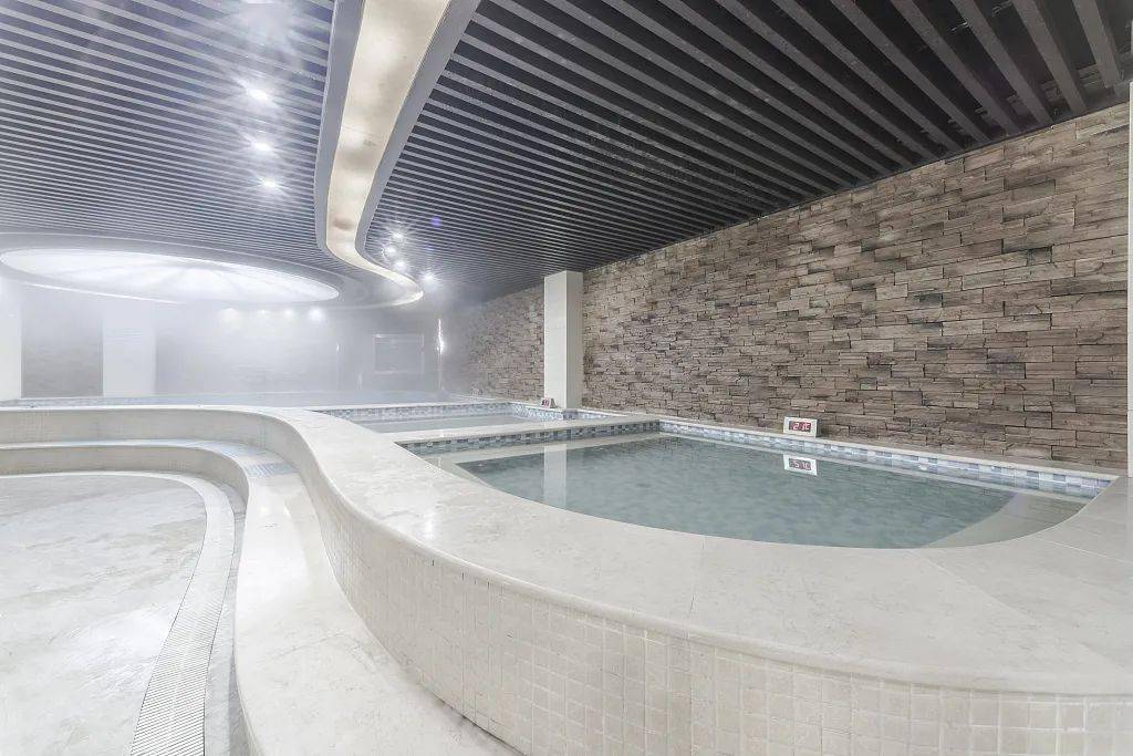 对南方朋友来讲,东北的澡堂子是一个神秘的地方,南北地域的洗浴文化