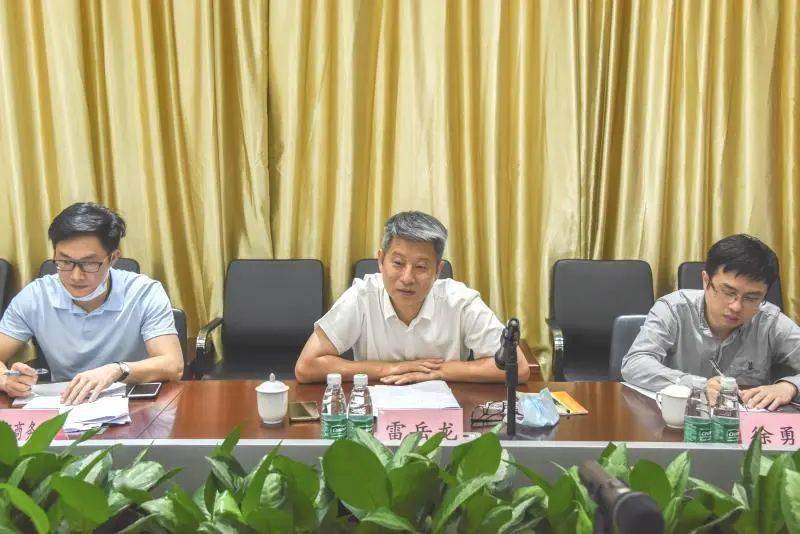 中山市副市长雷岳龙率队到坦洲镇调研工业投资和外贸出口情况