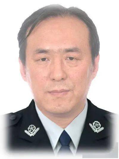 彭建伟任长海县代理县长