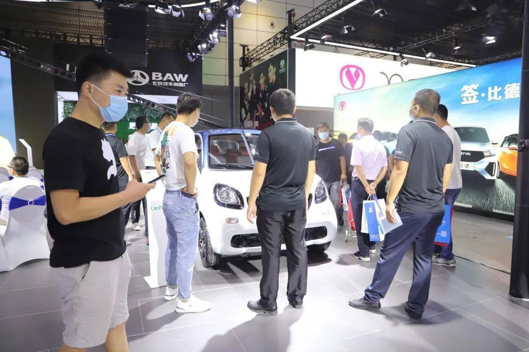 除广受女性朋友喜爱的米咖外,展会现场还有众多畅销车型受到大家的