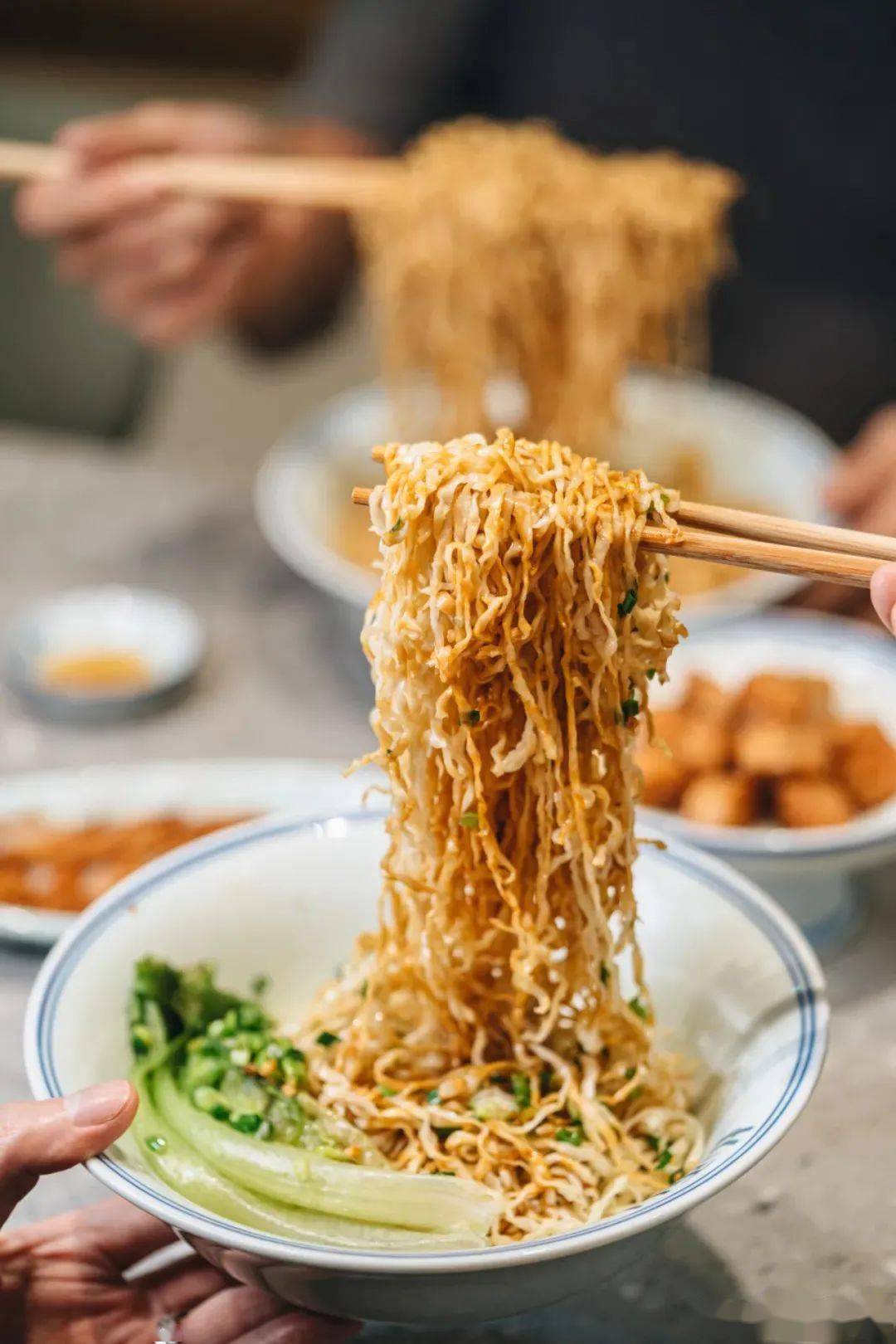 潮汕手工竹升面,是啥来头 -说起竹升面,在我脑海中浮现出的是老广旧