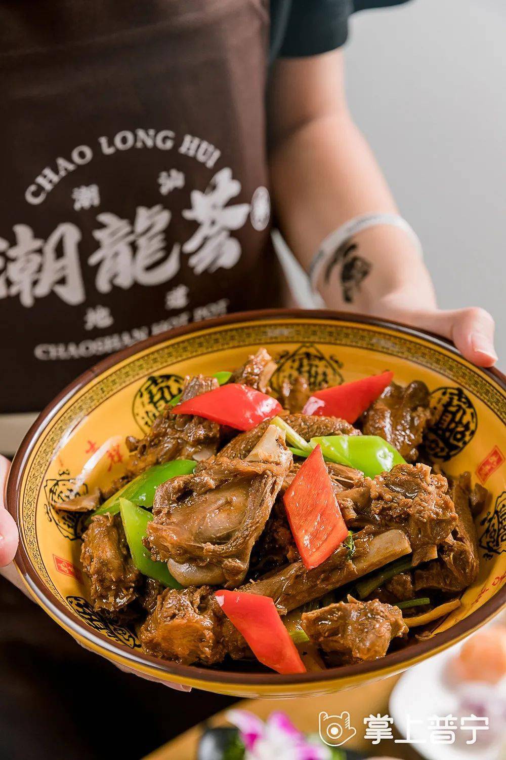 人均30普宁惊现国潮鹅肉火锅上百道特色潮菜超值开吃