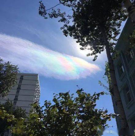 七夕美呆了北京天空惊现七彩祥云心想事成吉祥如意
