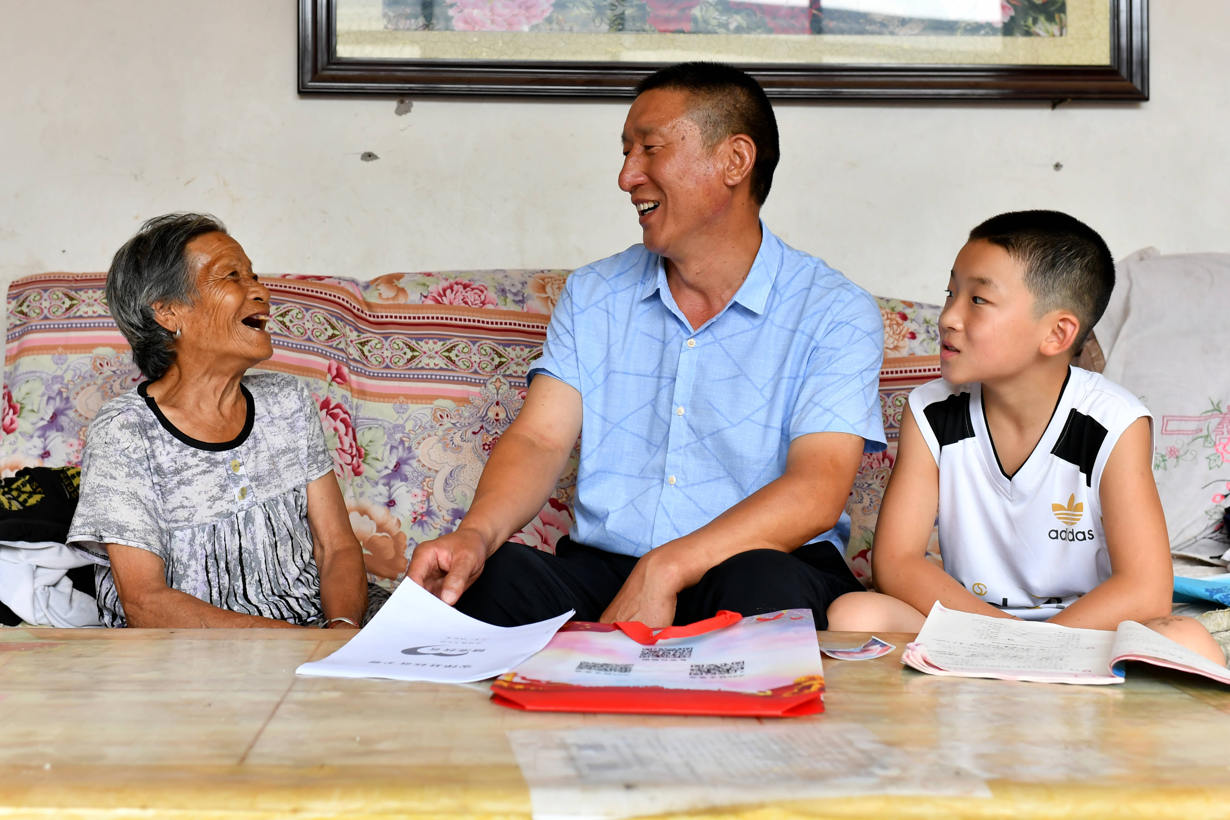 我的暑期实践报告跟着爸妈去驻村