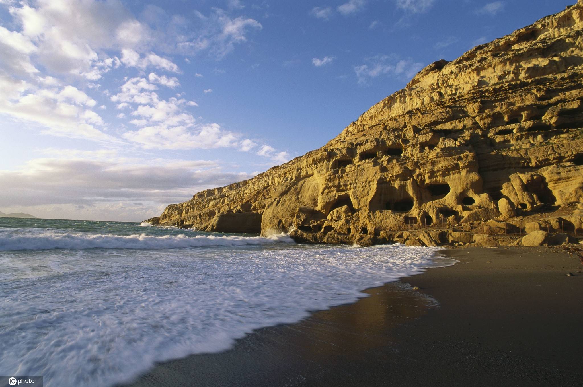 情迷夏日希腊克里特岛 明星也爱的复古小岛_海岸
