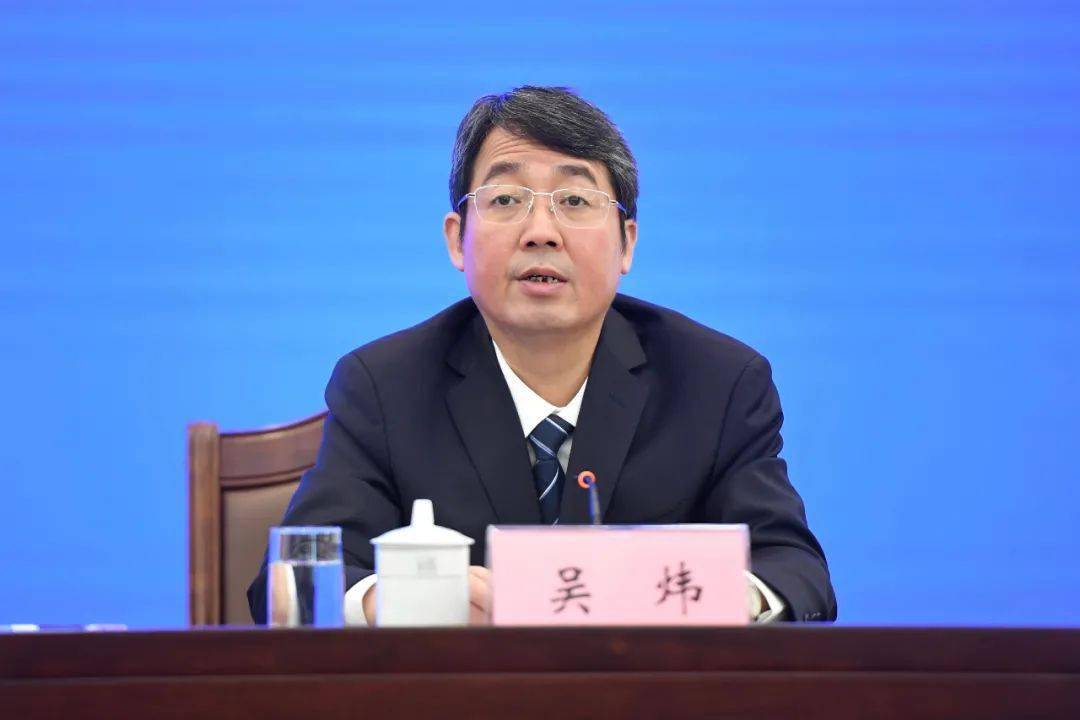 郑俊康书记做主发布并答记者问