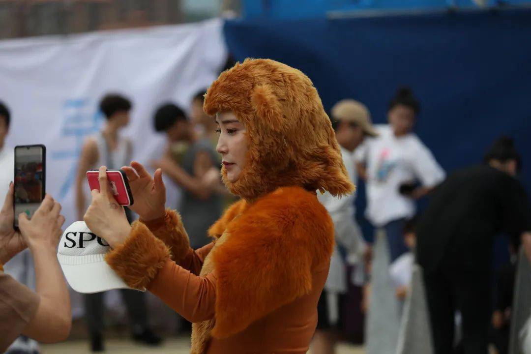 广元女儿节开幕10万美女嗨南河高清多图