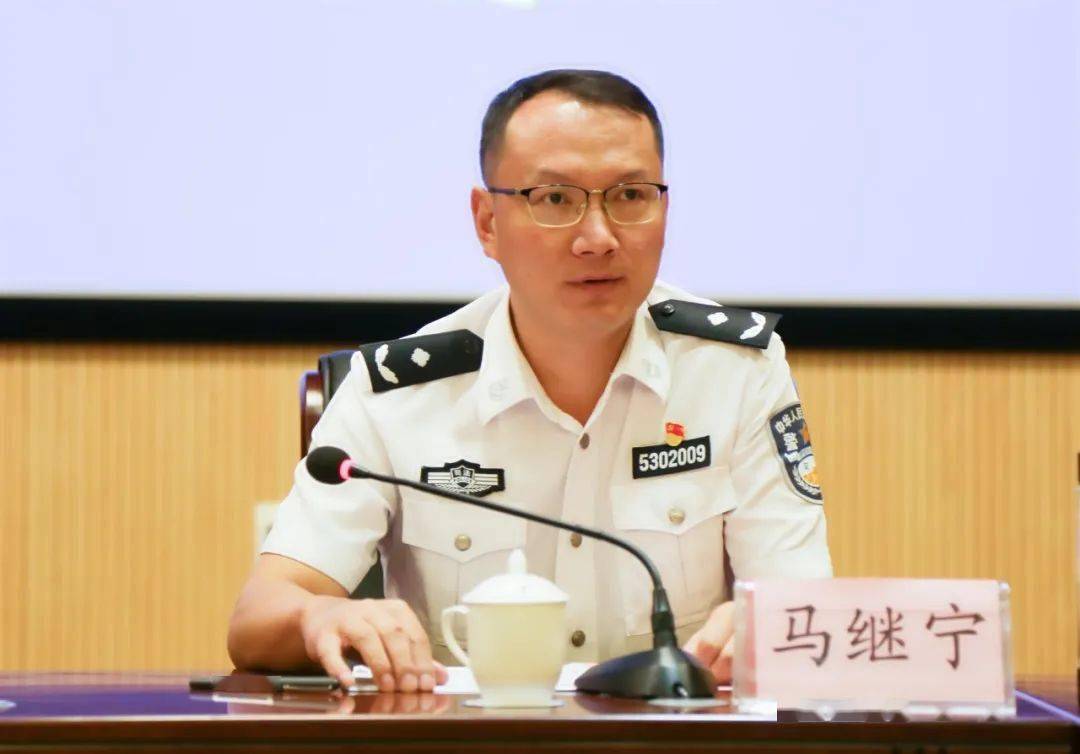 结业了愿你们在仰望星空中脚踏实地