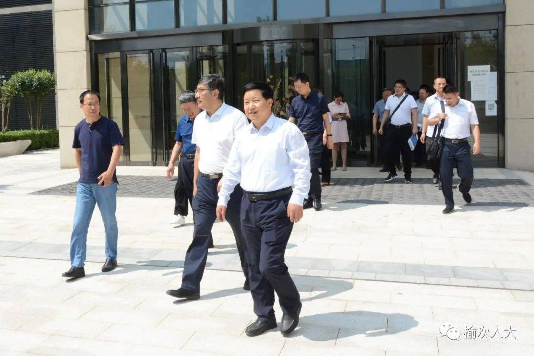 (来源:榆次人大) 8 月 28日,由朔州市平鲁区人大常委会主任贾志武