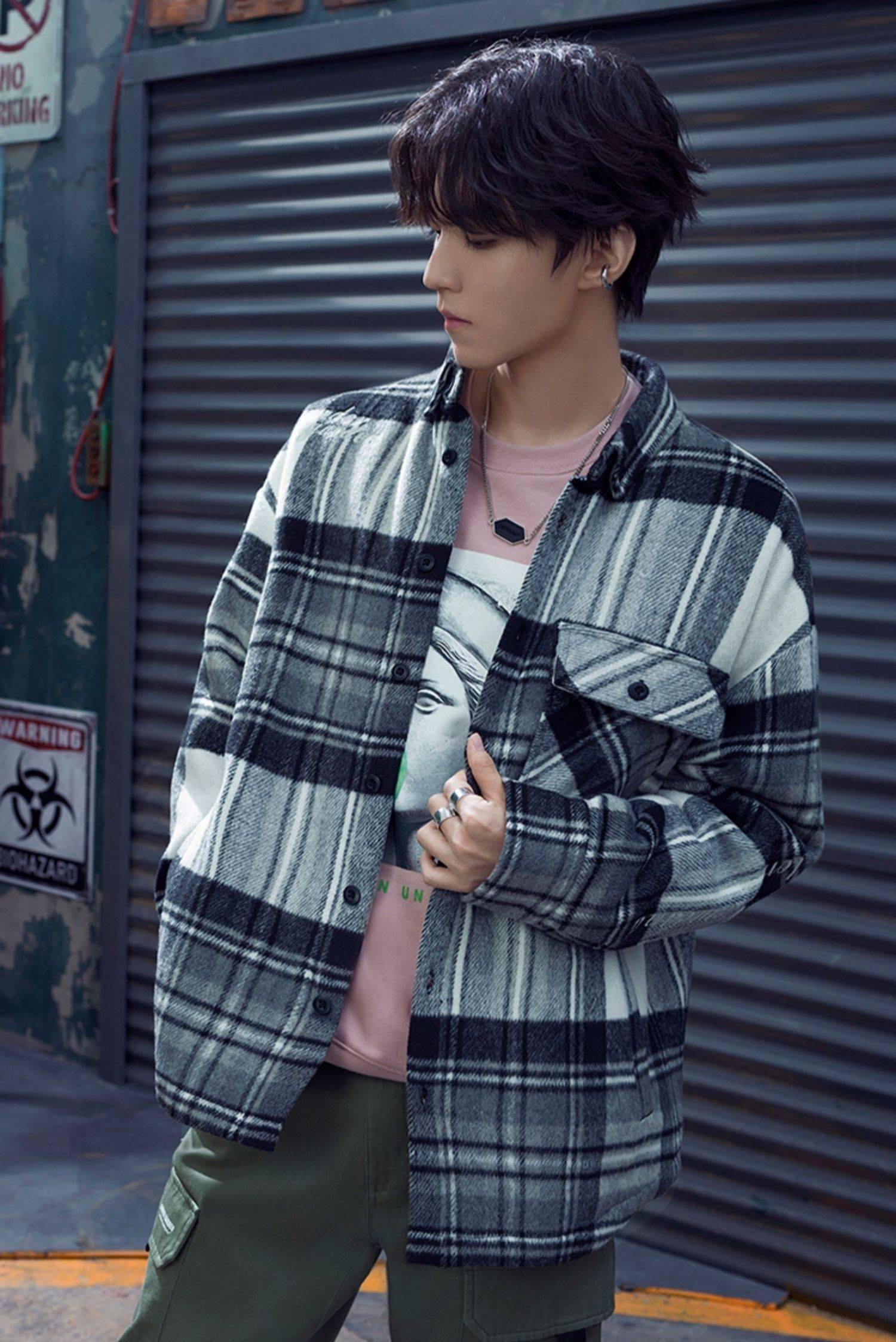 王俊凯新鲜广告大片上线又酷又拽的代言人来啦