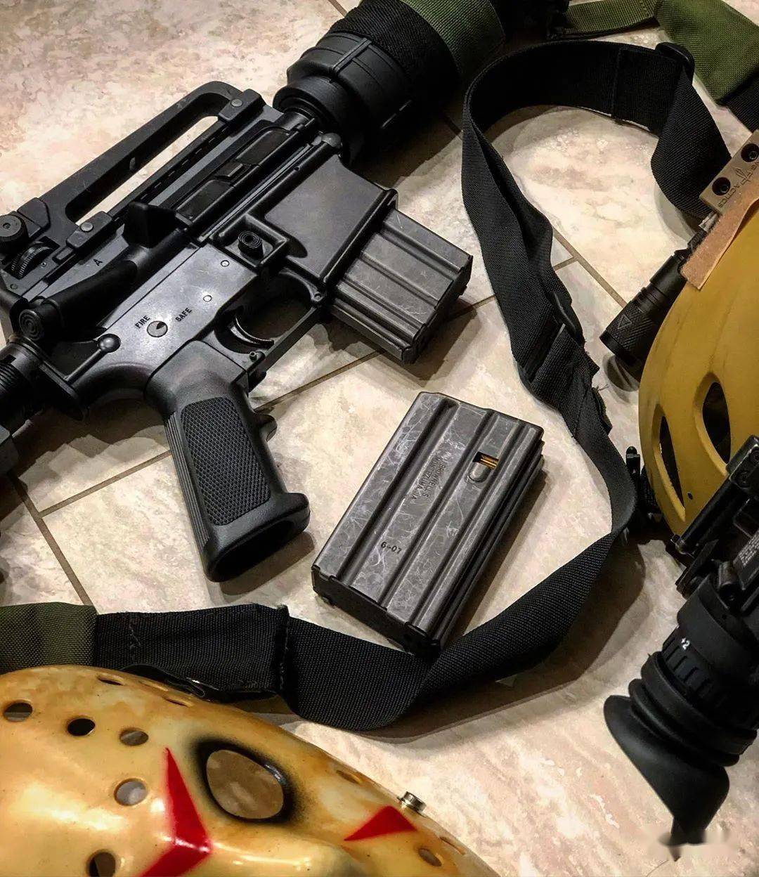 二十发直弹匣有没有人跟我一样觉得它越看越顺眼