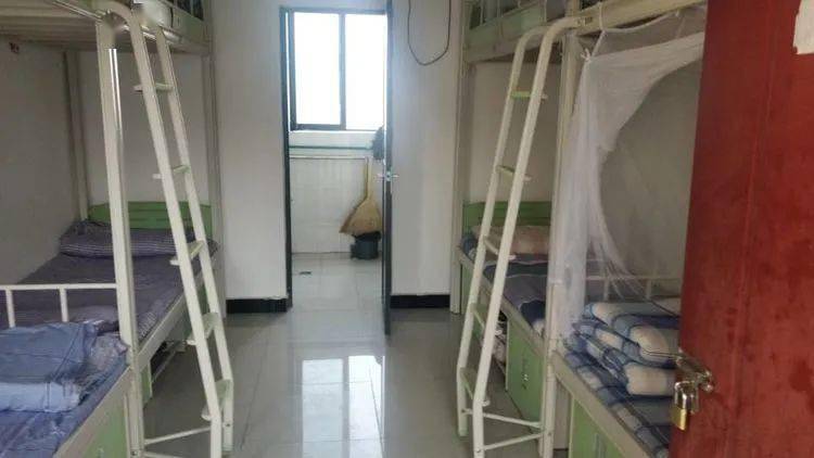 襄阳三中2020级高一年级新生军训剪影