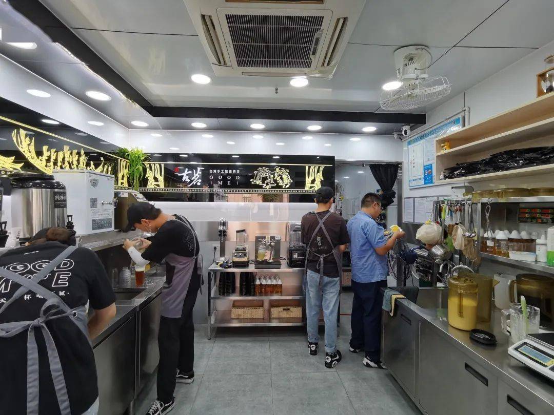 外卖不放心厨房直播来了龙泉市网络餐饮阳光厨房上线啦