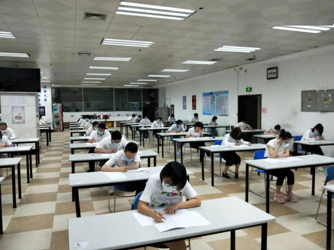 我市组织开展2020年度全省练兵比武千人闭卷大连考区笔试