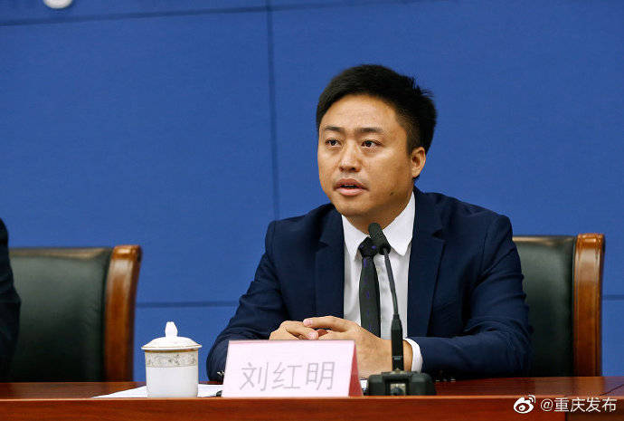 贫困村奔向致富大道