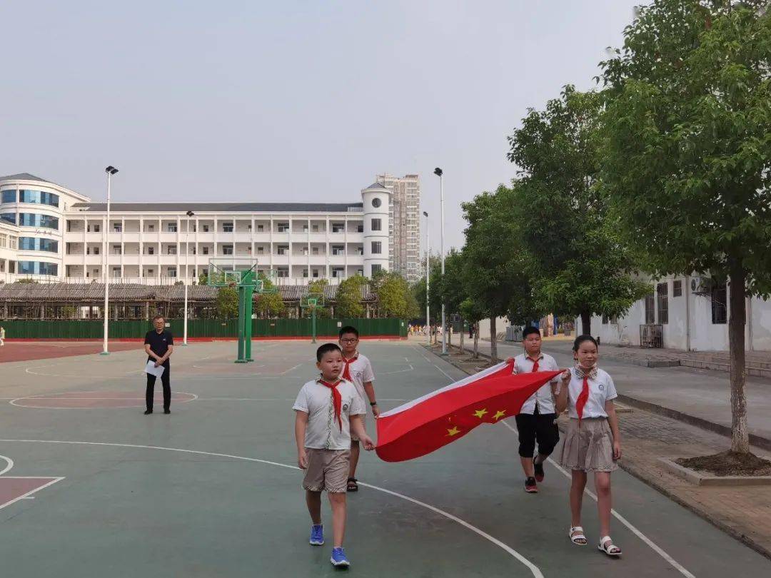 黄冈市东坡小学图片