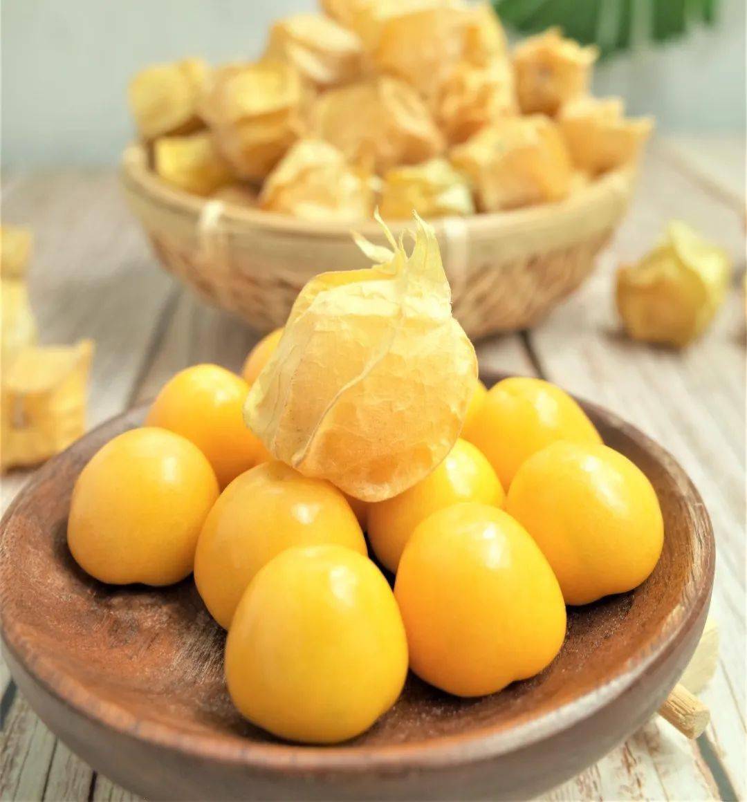 又奶香又芒香,一口一爆浆的菇娘果,超上瘾!