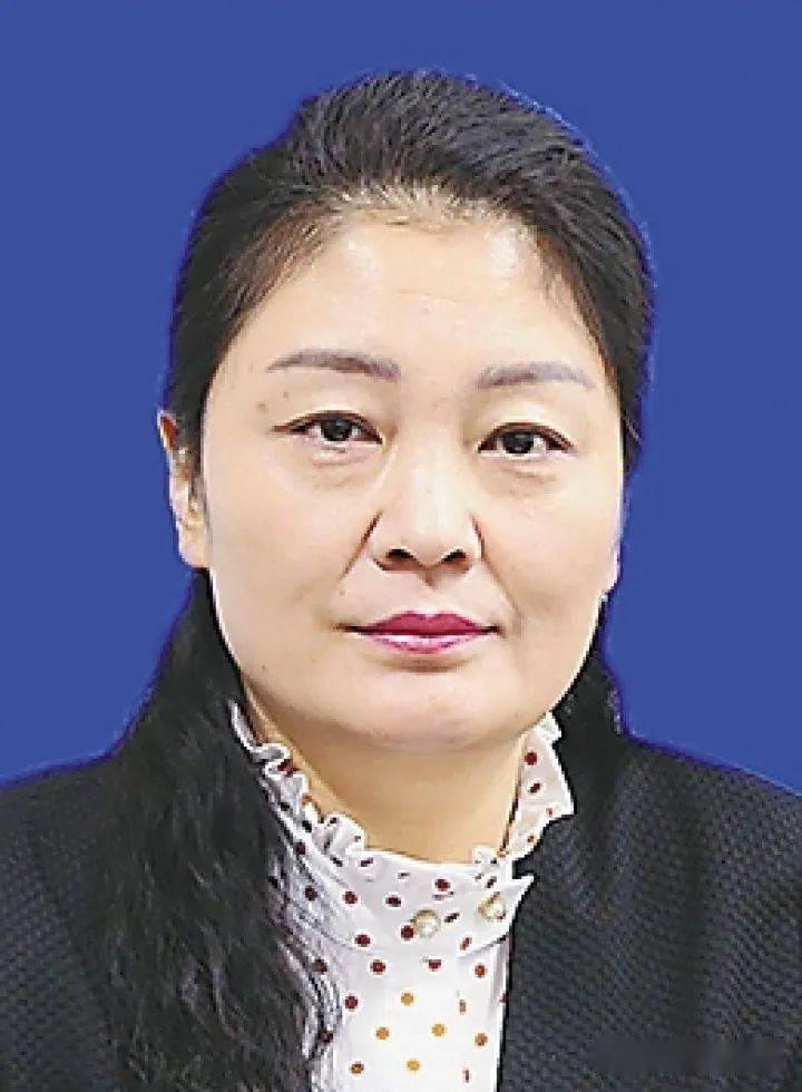 香坊教育人以榜样树德淬炼师风修养