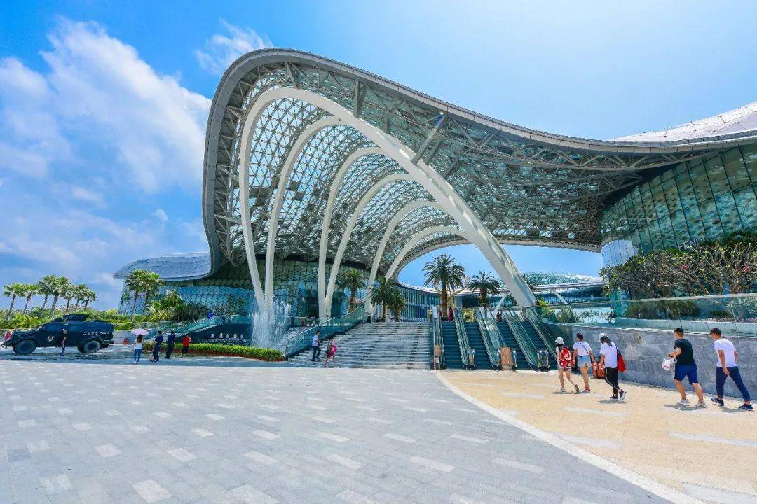 心动的信号一份让您欢享免税购物优惠的绿色福利
