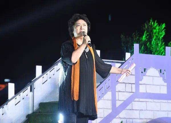 张筠英朗诵要学说话但知道这个差别才能真正掌握