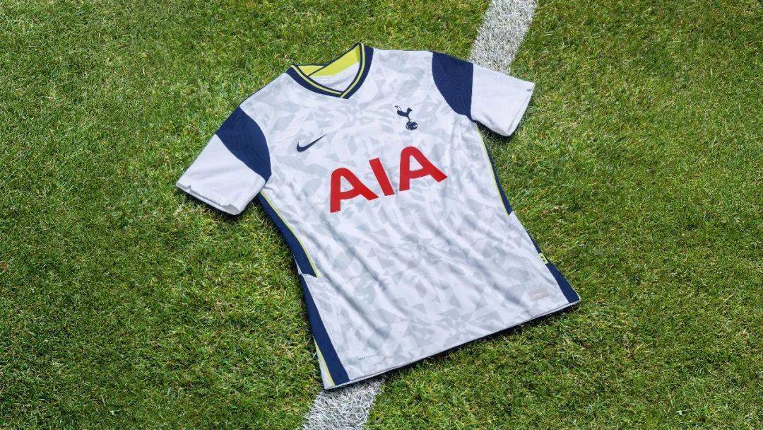 英超20强全新战袍太妃糖暖心枪手好评