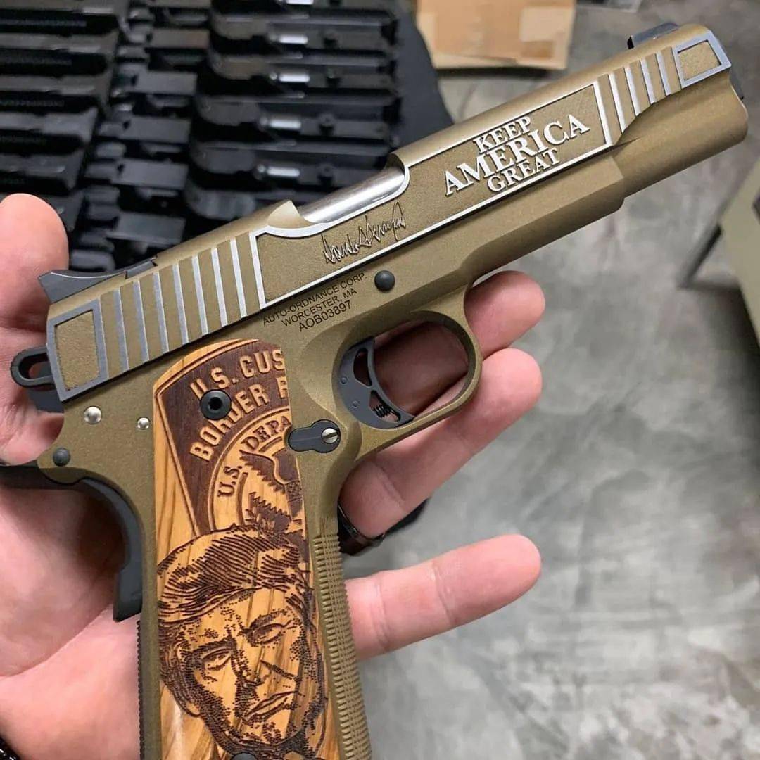 枪械库为何人人都爱1911和沙漠之鹰看了这个图集你就知道