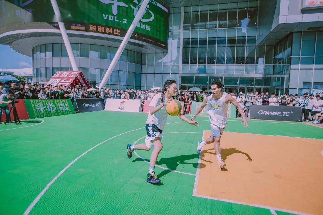 斗汽烟台回顾鬼手林坤徐心雨花式炫技科比纪念展让时光重启