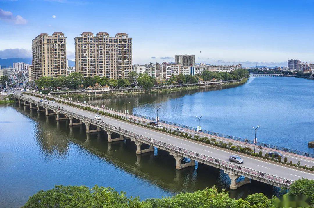 四十年弹指一挥间饶平旧貌变新颜