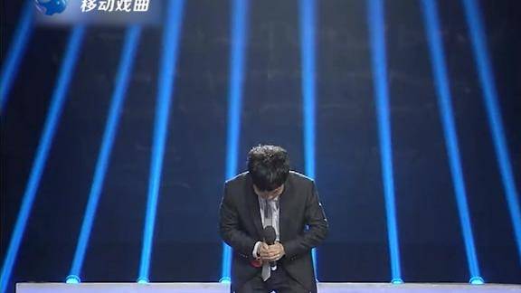 曲剧卷席筒选段表演柴永志