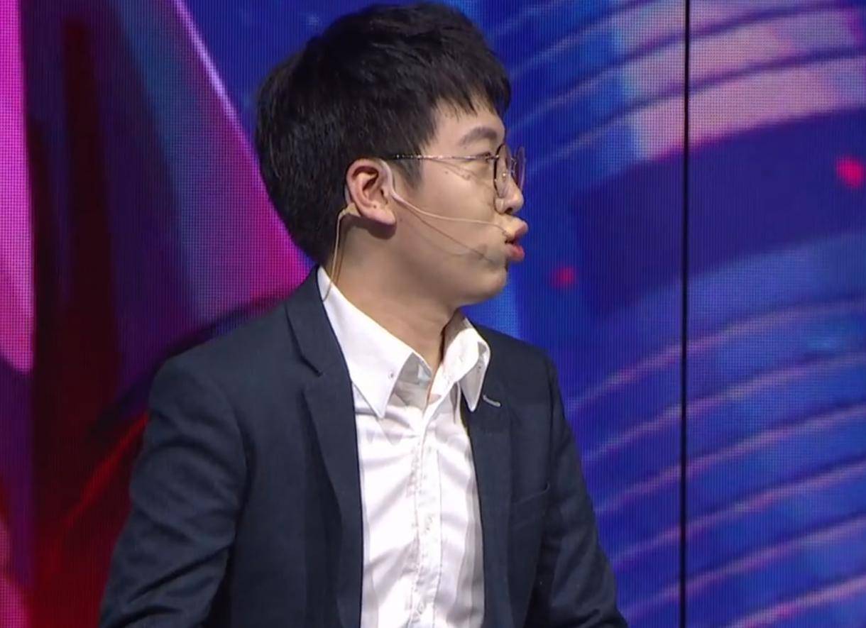 lpl解说cat凌晨道歉,只因s10抽签内涵rng,水友:有啥不能说?_猫皇