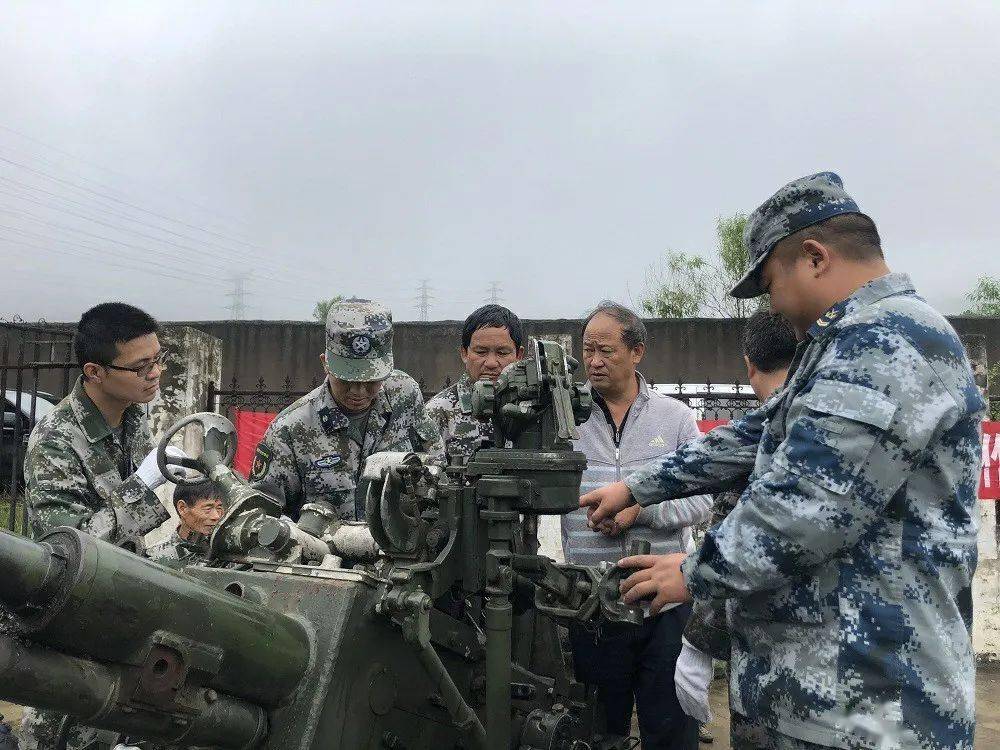 重庆预备役高炮师图片