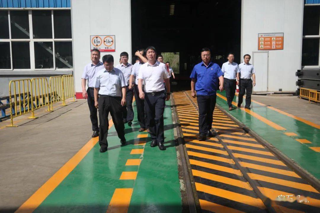 9月15日,江苏省海门港新区党工委书记黄卫国,管委会副主任包佳超一行4