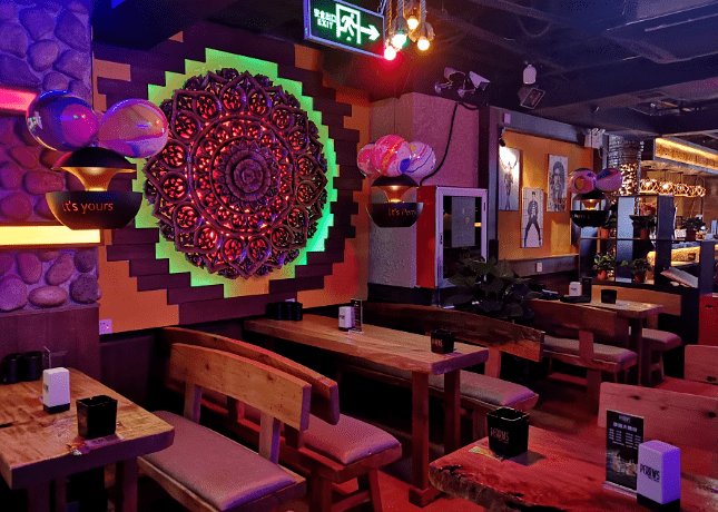 龙华民治优城清吧国庆通用低至17折最佳上海火爆的网红酒吧来深圳啦