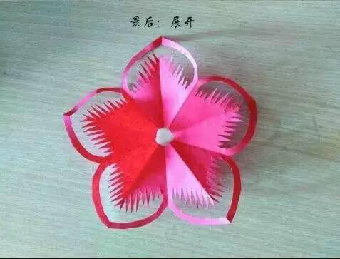 七个步骤教你学会心形桃花剪纸心灵手巧的人一定要学