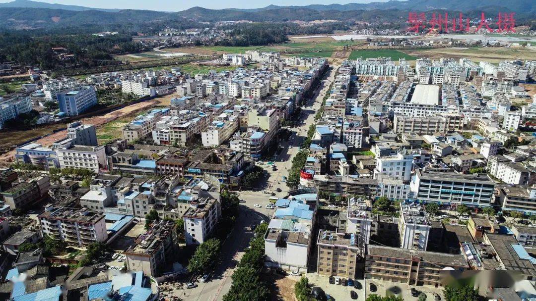 牟定影像 | 鸟瞰牟定城,旧貌换新颜_县城