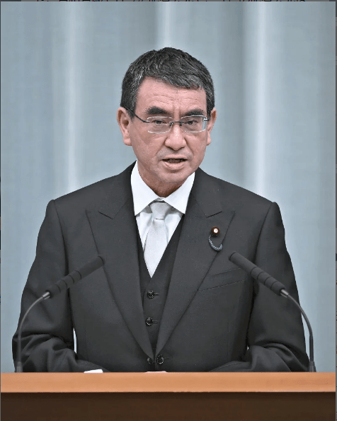 日本首相河野太郎图片