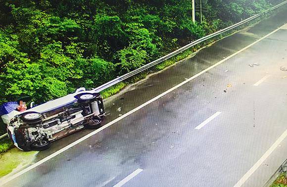 市交通执法高速四支队七大队供图 华龙网-新重庆客户端发