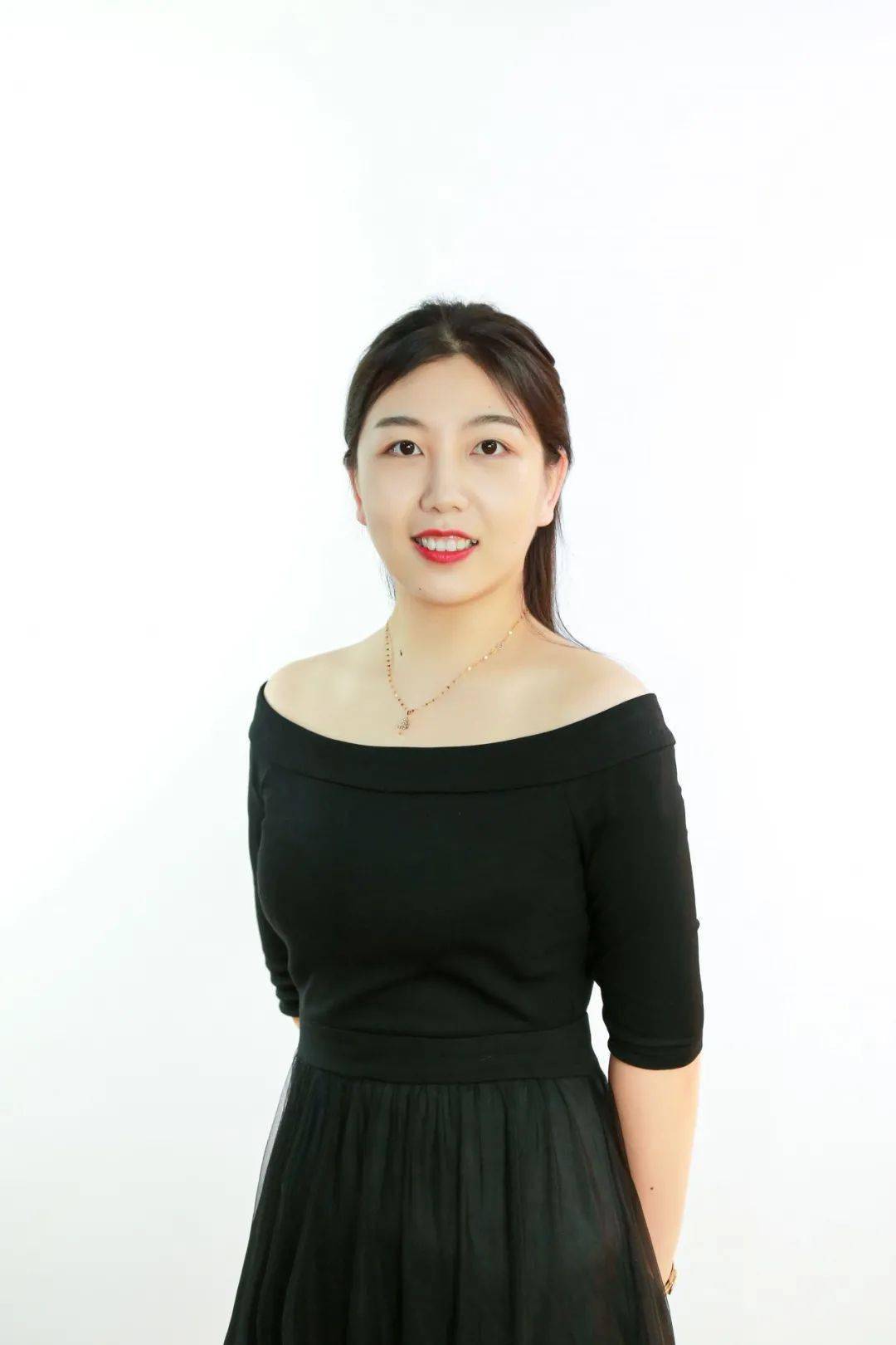 南宁钢琴"赵老师":没有凭空而来的魄力,只有持之以恒的努力-搜狐大视